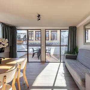  Apartment Alhambra 3000